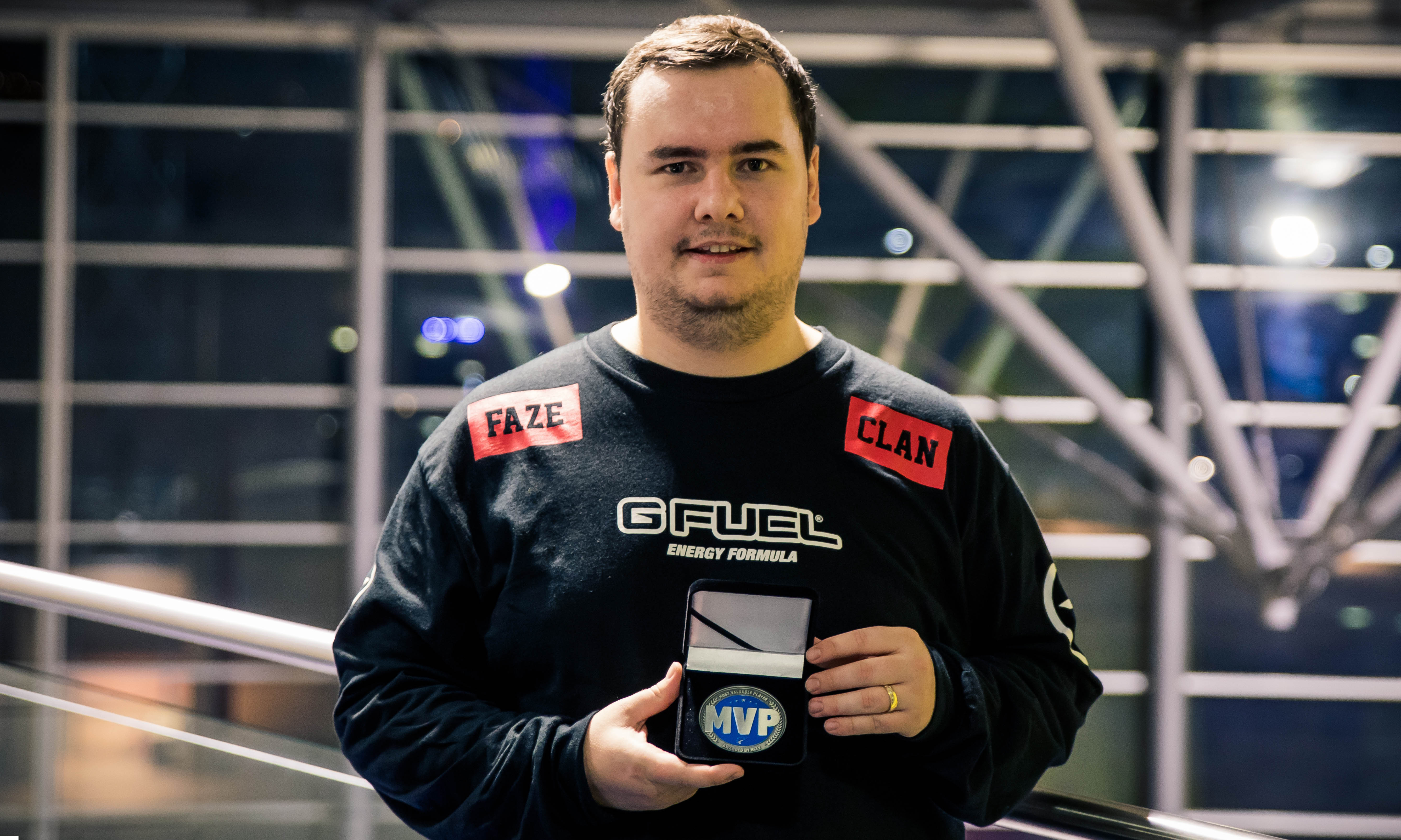 LPL宣布将与多位法国主播合作，开发春季季后赛法语解说