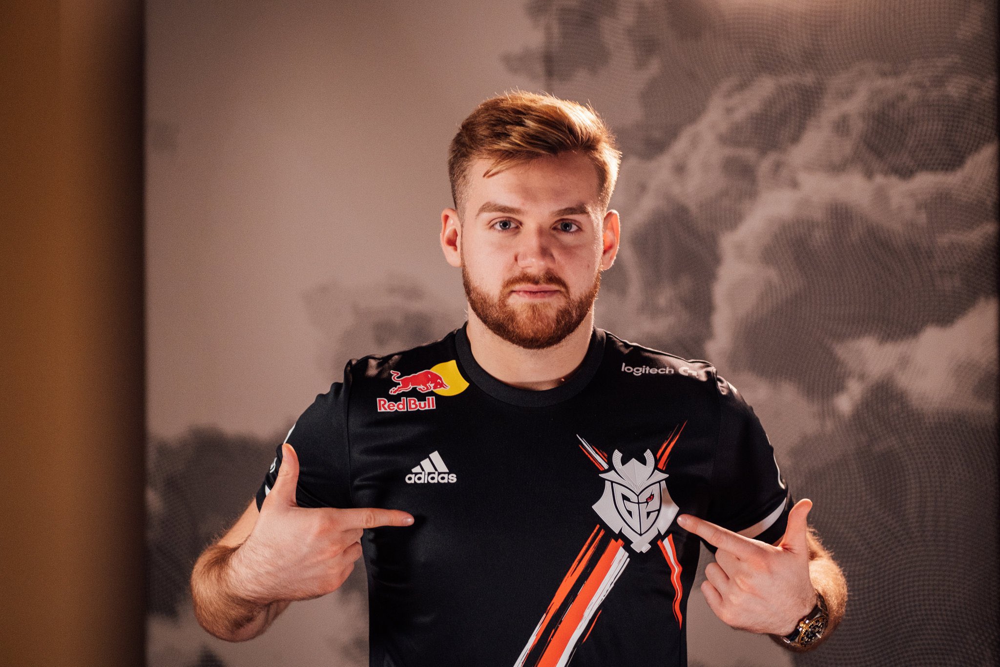 FPX官宣夏季赛大名单：打野Milkyway仍在阵中，上单轮换